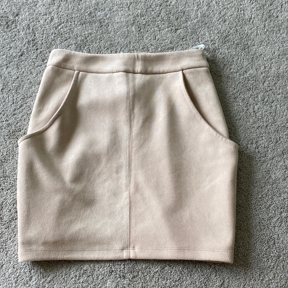 tan mini skirt